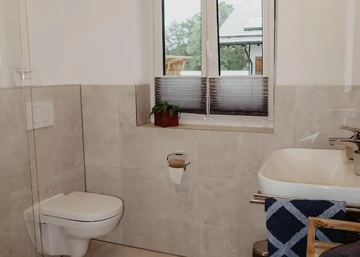 Ferienwohnung/arbeiterwohnung Kampenwand Apartman