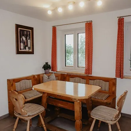 Ferienwohnung/arbeiterwohnung Kampenwand